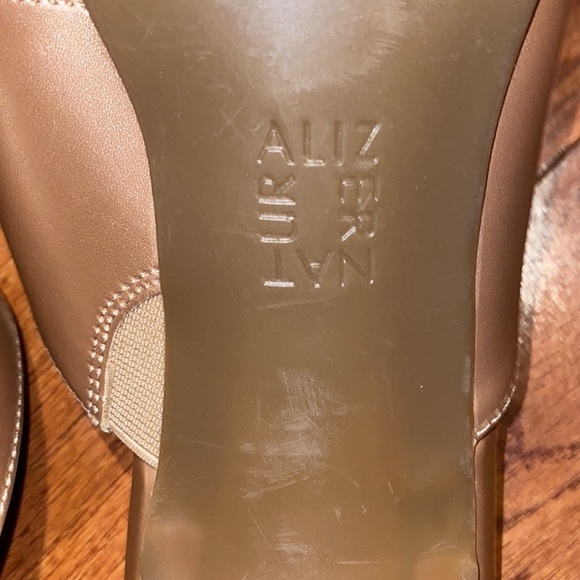 Naturilizer copper tone high heels Sandals 11 M - Picture 6 of 15